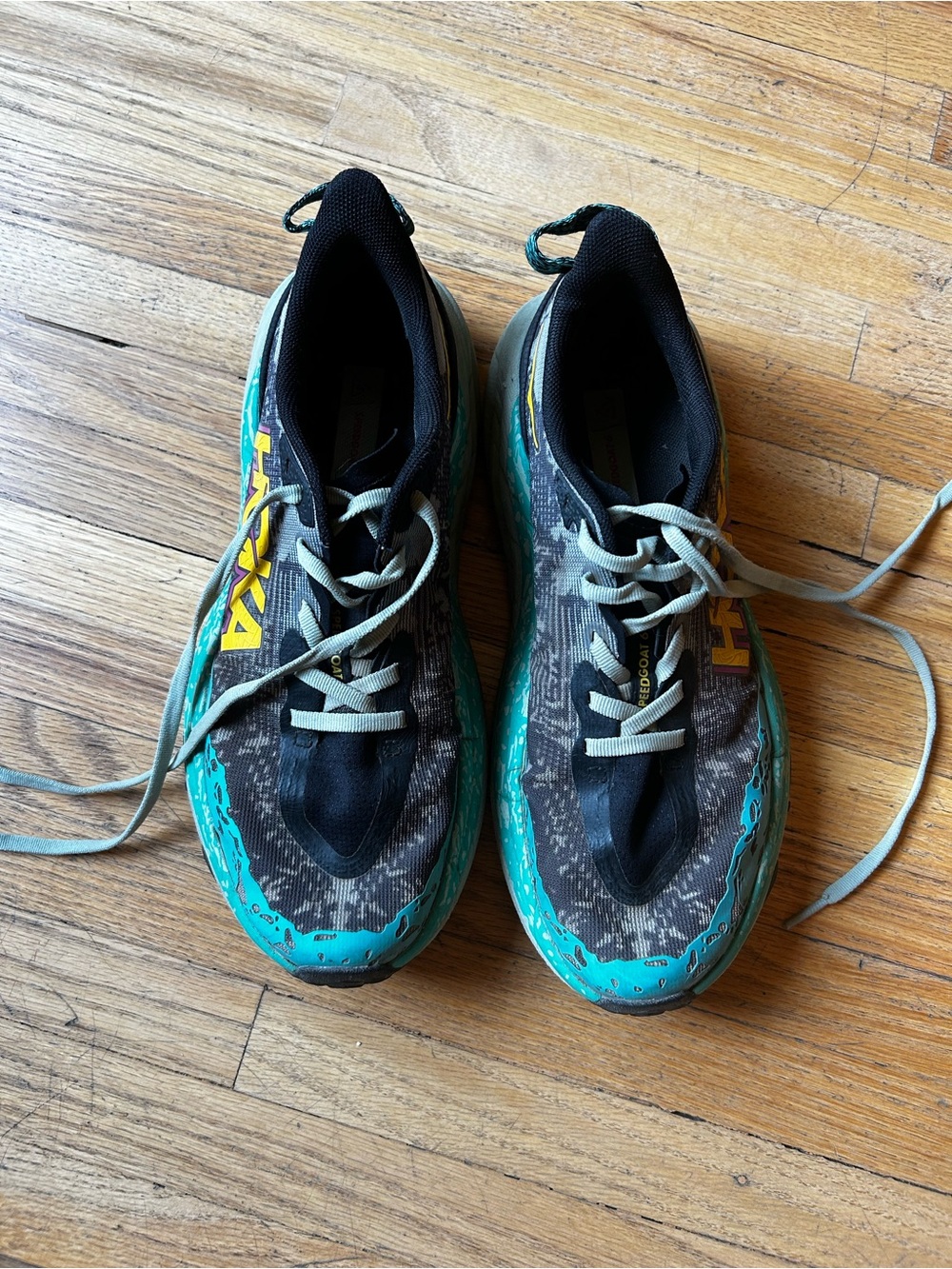 Hoka women’s speedgoat
